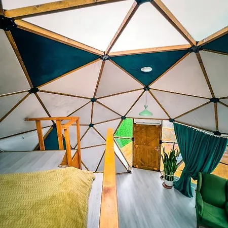 Astral World Lodge *